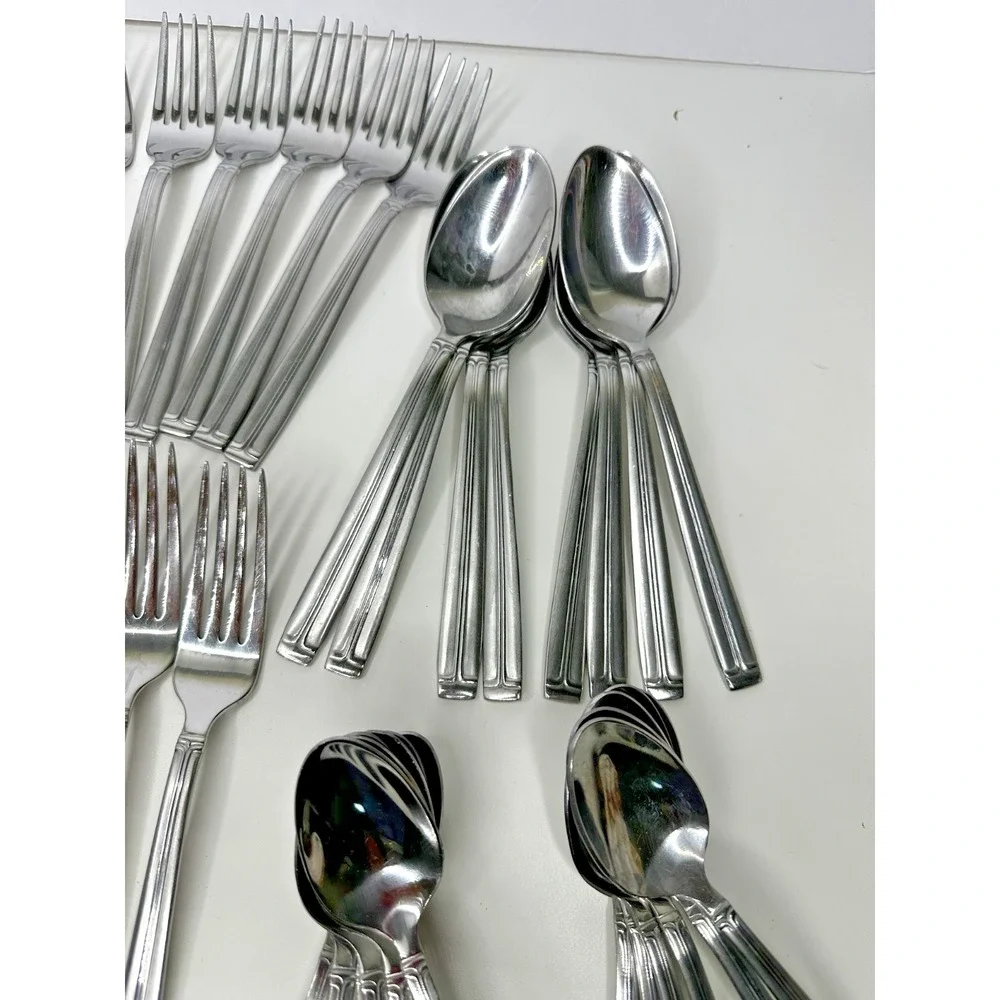 Wallace WAS244 Center Line Satin & Glossy Stainless Flatware Lot 44 Pieces